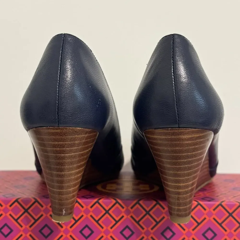 Franco Sarto Women's Blue Frankie Wedge Pump, Midnight blue Size 8